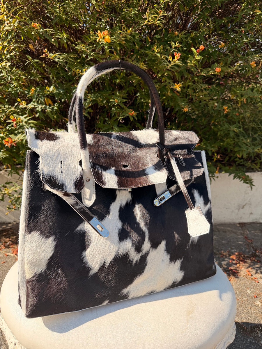 The Big Bag Is Back: Large Handbag Trends 2026 | Hide & Heir